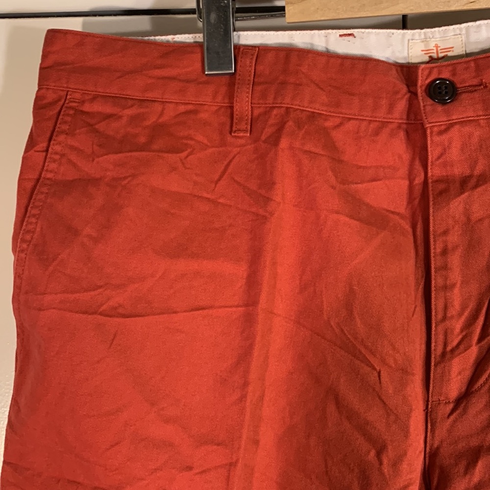 Levi’s Dockers (40”) - Picture 3 of 12